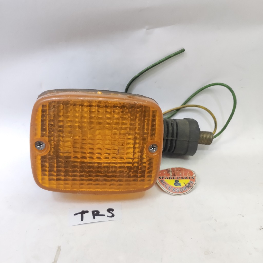 Lampu sen Suzuki TRS TRZ Sein reting