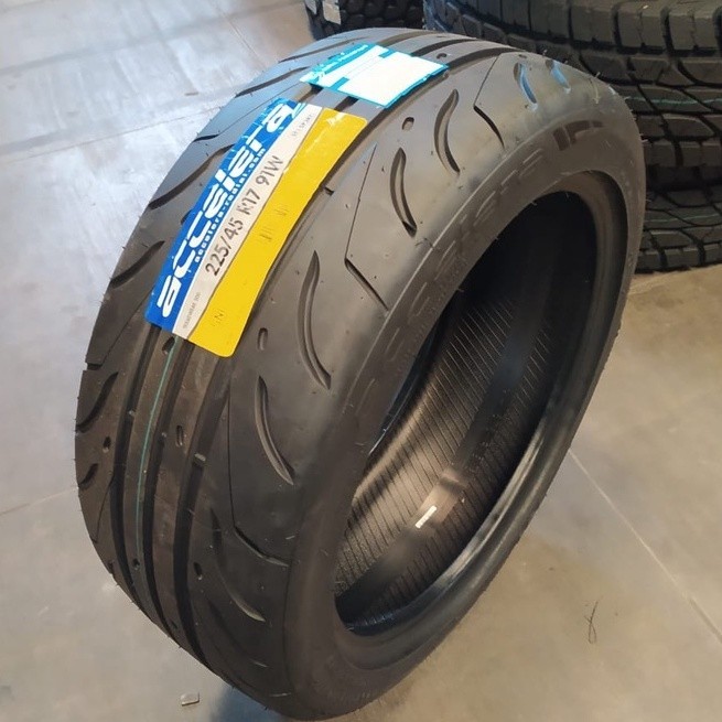 Ban Standar Ring 17 R17 225 / 45 Accelera 651 Sport Semi Slick 225/45/17 Accelera 651 Sport
