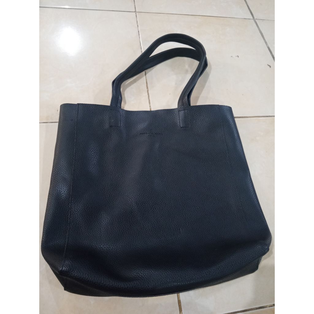 Tote Bag Hitam Donkie Premium Preloved