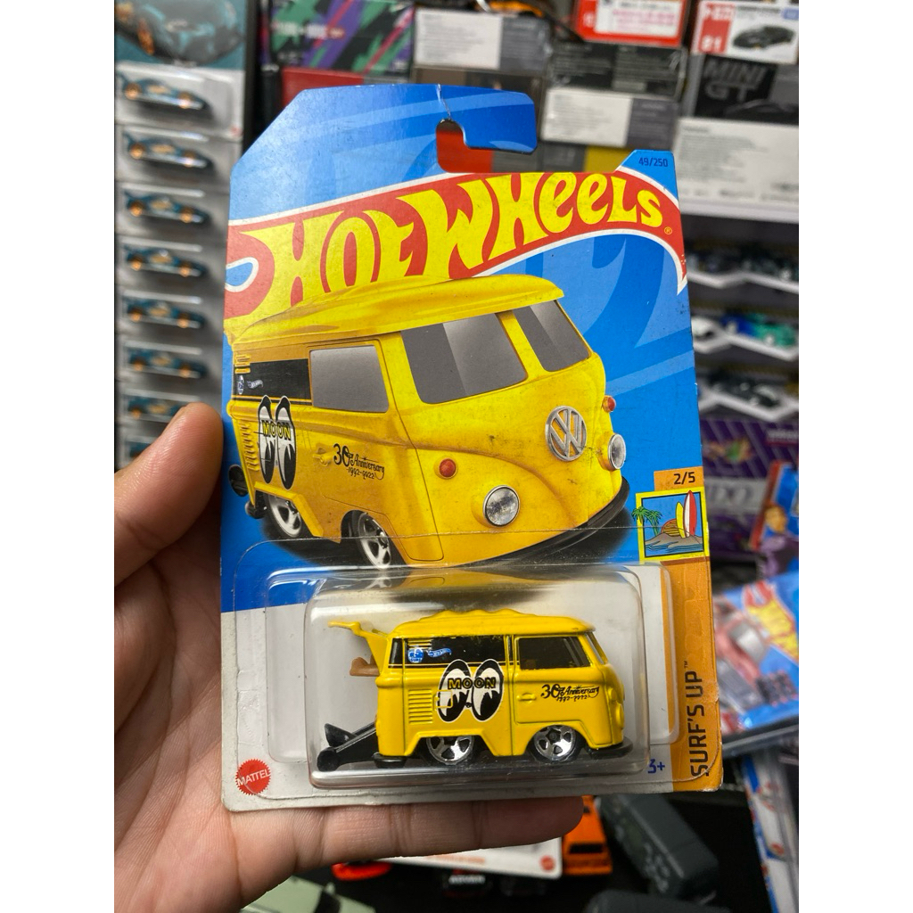 Kool Kombi Moon Eyes