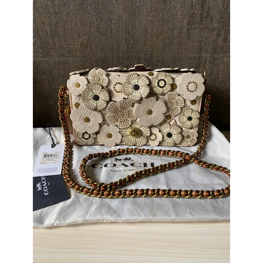 Preloved Coach Tea Rose Appl Dinky