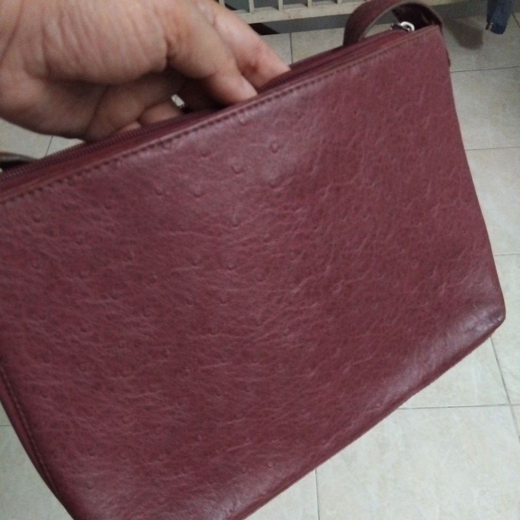 tas hand bag capriasi  merah maroon