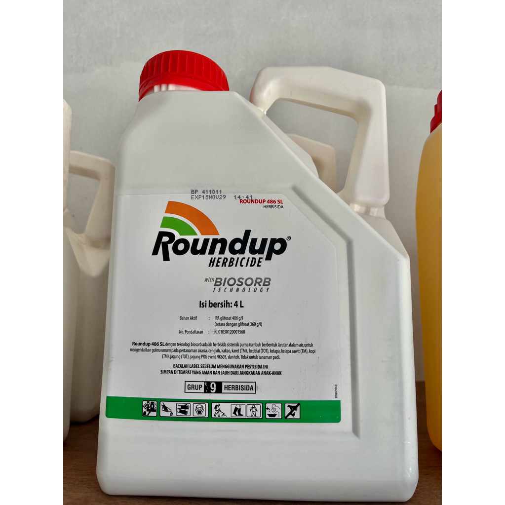 ROUNDUP 486 SL /4 Liter/ Racun Rumput & Gulma