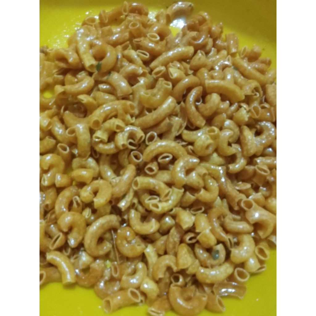 

makaroni daun jeruk Original bawang putih 500gr