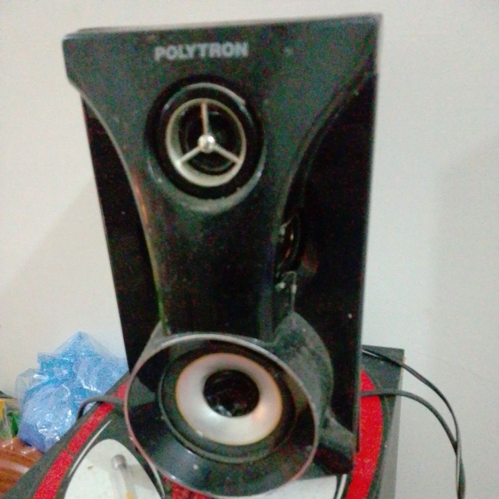 speaker aktif Polytron mini