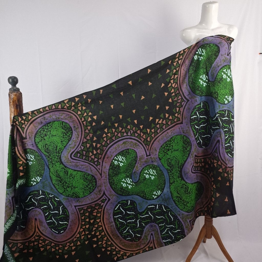 BATIK KONTEMPORER MODERN, BATIK UNIK, BATIK LIMITED EDITION, BATIK KEKINIAN, BATIK SARIMBIT, BATIK T