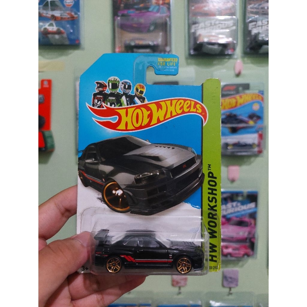 Hotwheels Nissan Skyline R34 Hitam 2013
