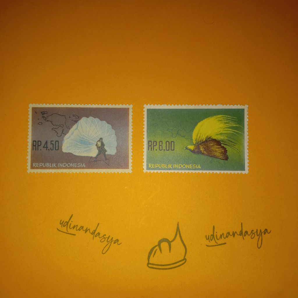 

Perangko Seri Cenderawasih