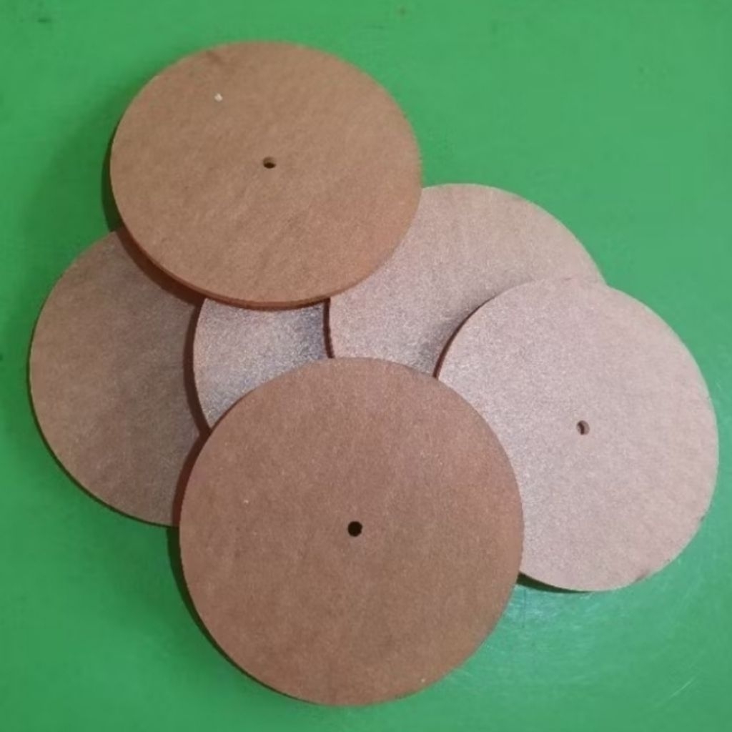 

Potongan Akrilik Bulat Lingkarang Diameter 62mm Tebal 3mm Lubang Tengah 4mm | Costum Potongan Laser