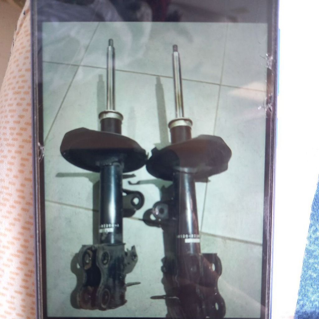 shock breaker avanza 2010