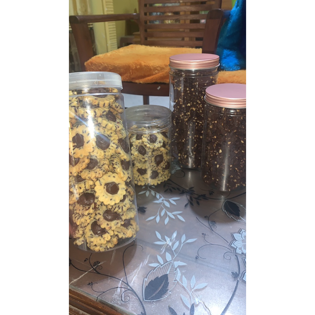 

Kue Kacang Cokelat