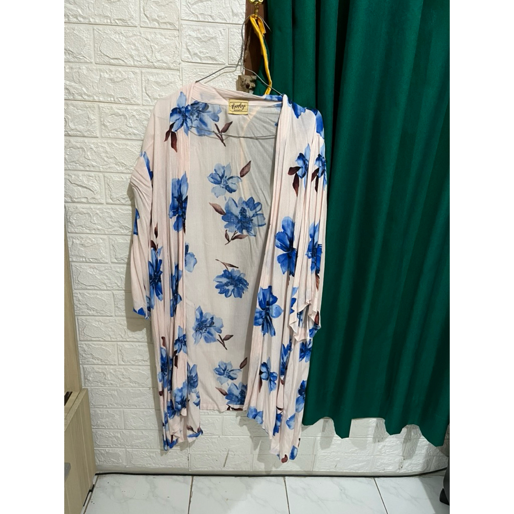 outer pantai / motif bunga (preloved)