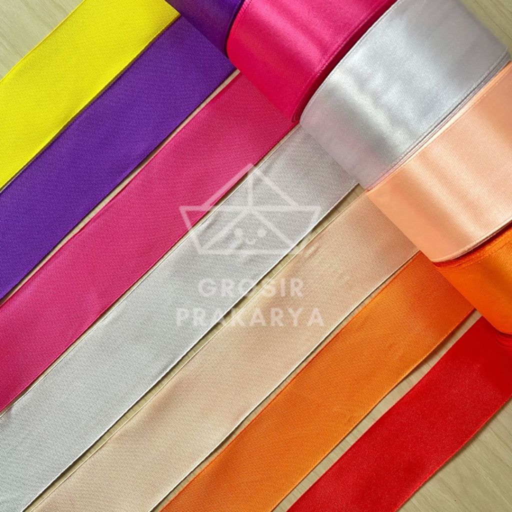 

SATUAN Pita SATIN Biasa 4cm ROLL Kain Gulungan Kado Ribbon Polos Dekorasi Dekor Hias Hiasan Mawar Karangan Bunga DIY Gift Hadiah Parcel Ulang Tahun Anniversary Birthday Party Graduation Wisuda Rose Bouquete Prakarya Kerajinan Lebar Grosir Prakarya Malang