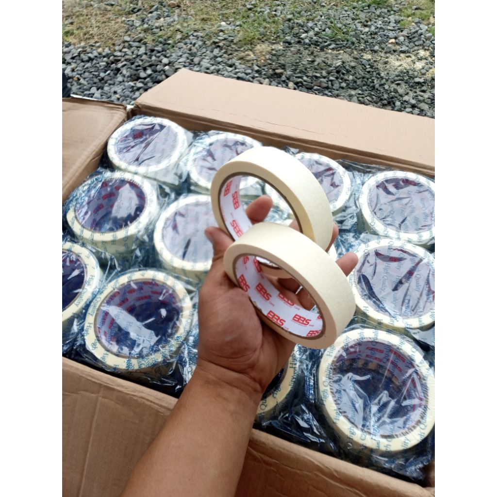 

Lakban kertas//masking tape 24mm x 20 yard paket isi 12 pcs//isolasi kertas