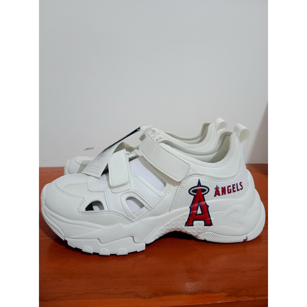 [Ready Stock] MLB Big Ball Chunky Mask LA