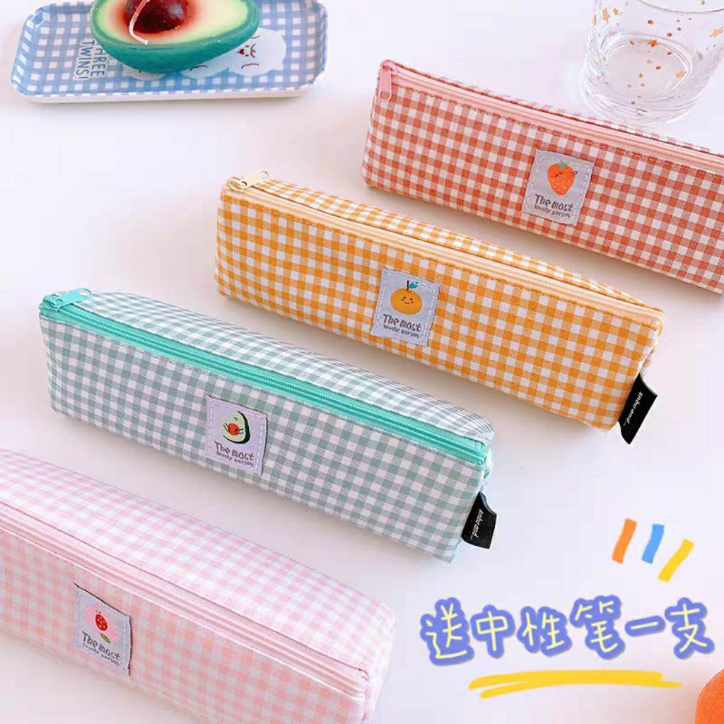 

Grosir Kotak Pensil 1 lusin isi 12