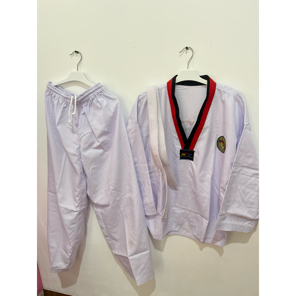 Preloved Seragam Taekwondo Dobok Taekwondo Sabuk Putih Set