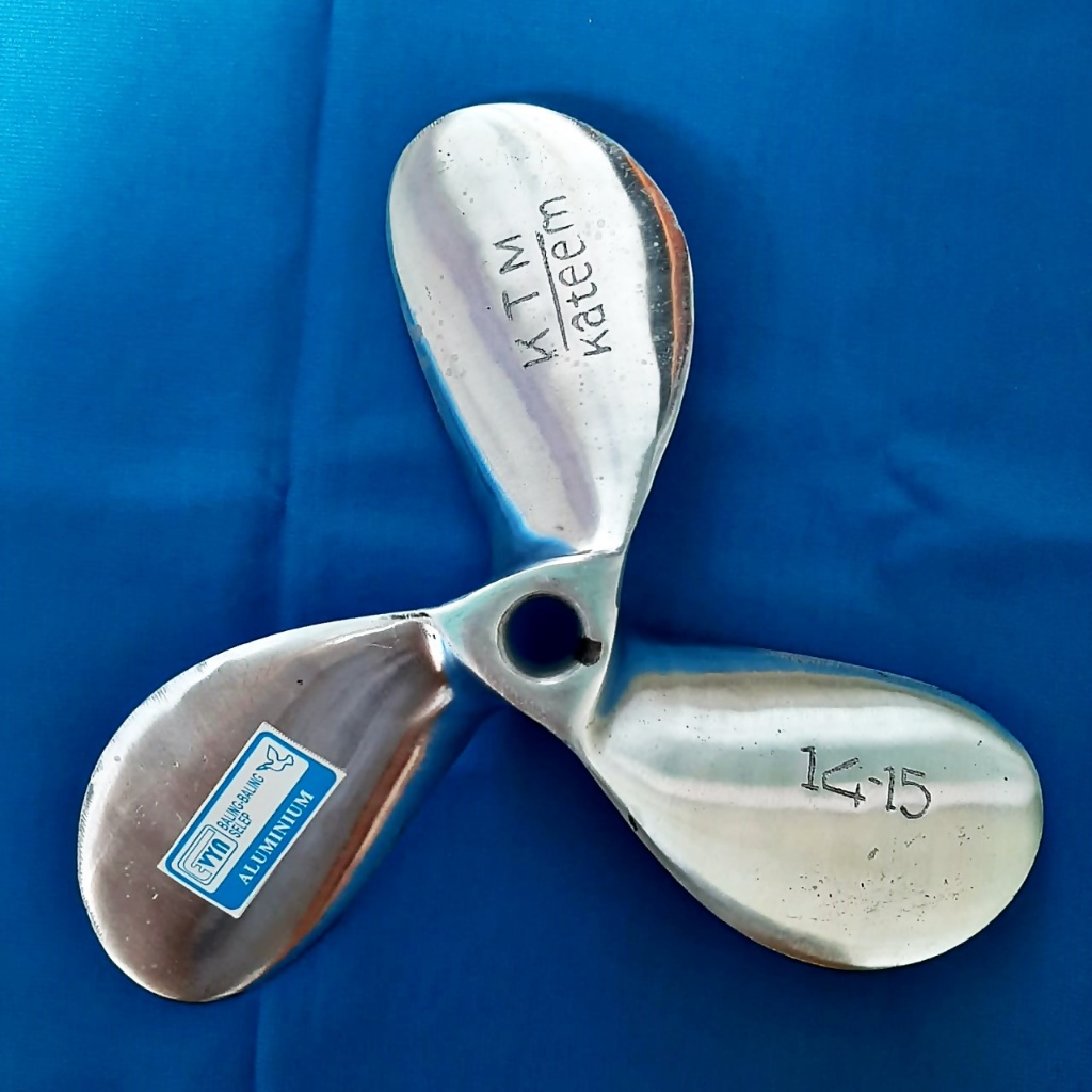 DAUN 3 KTM 14-15 : BALING-BALING PERAHU ALUMINIUM/BALING-BALING SELEP/BALING-BALING PERAHU