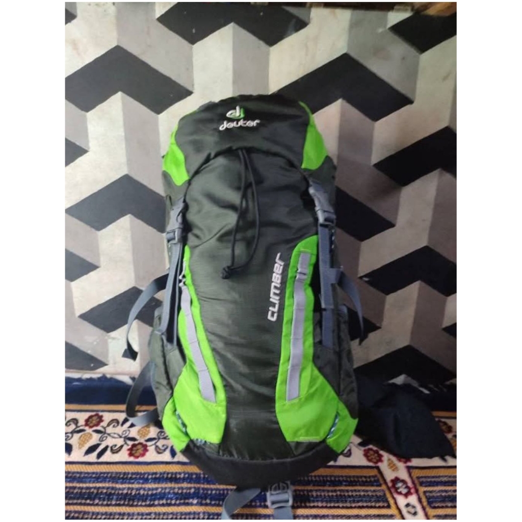 carier deuter futura