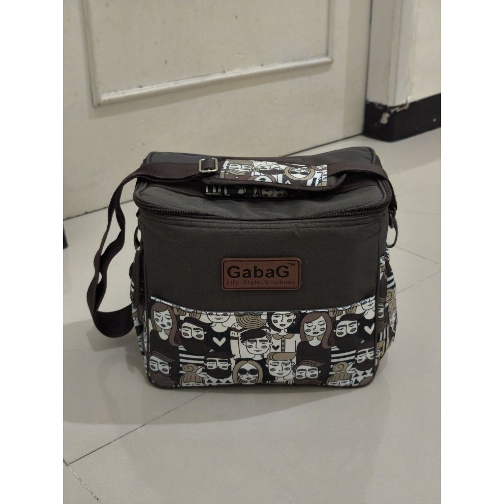 [PRELOVED] Cooler Bag - Tas Asi - Thermal Bag - Free Ice Gel - Free Bedak Bayi