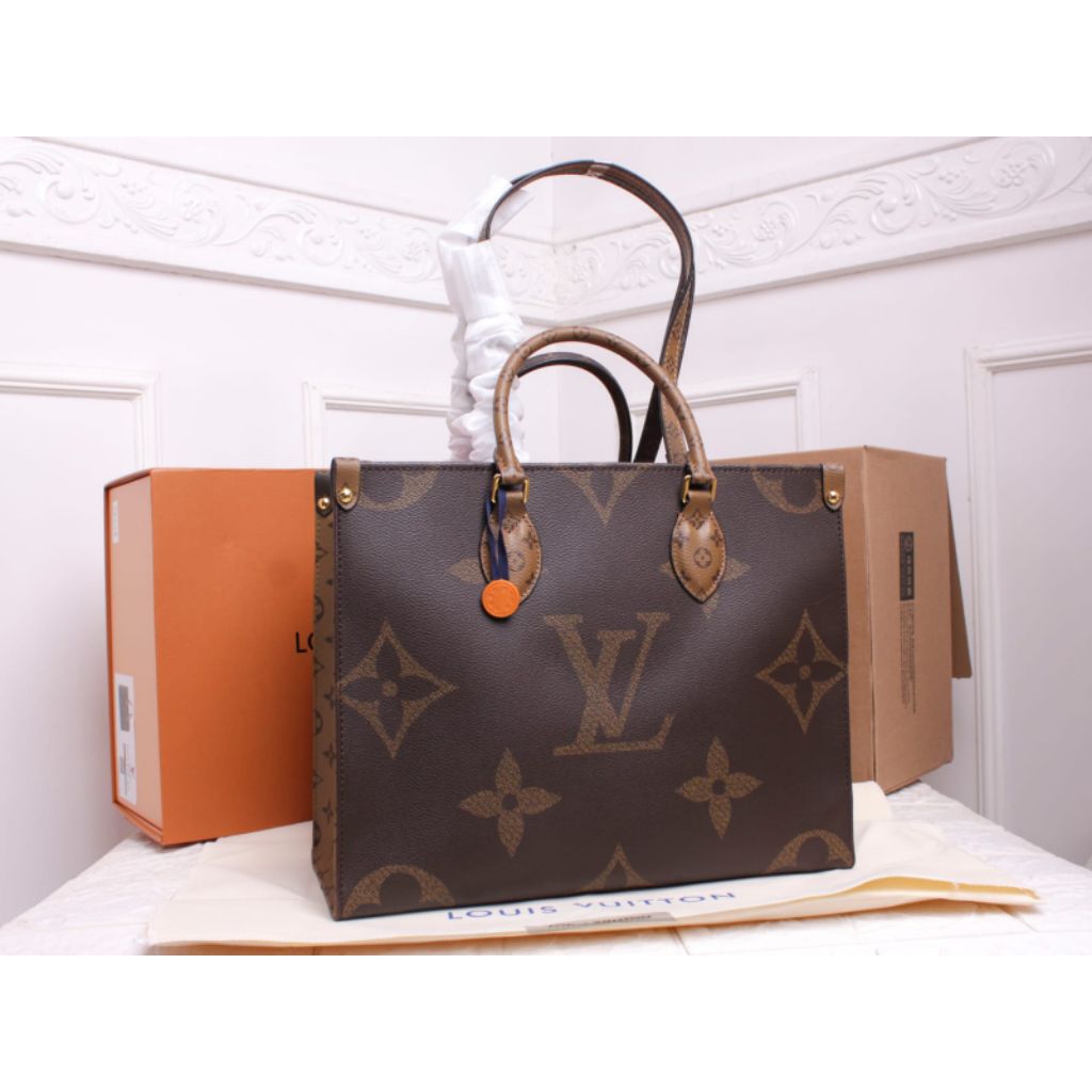 jh-baReverse Monogram with Magnet Box ( Double Box ) SPA Mirror AAA *M45321