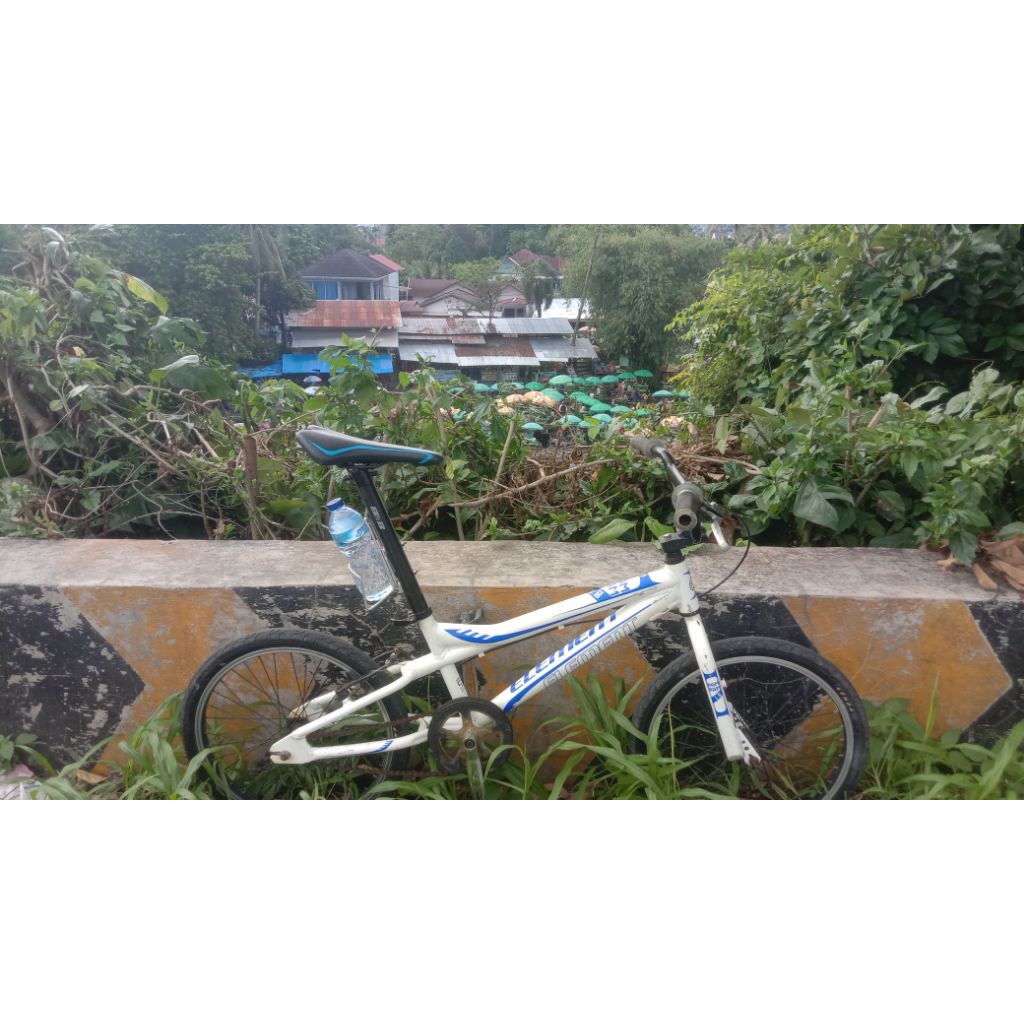 speda bmx bekas alloy