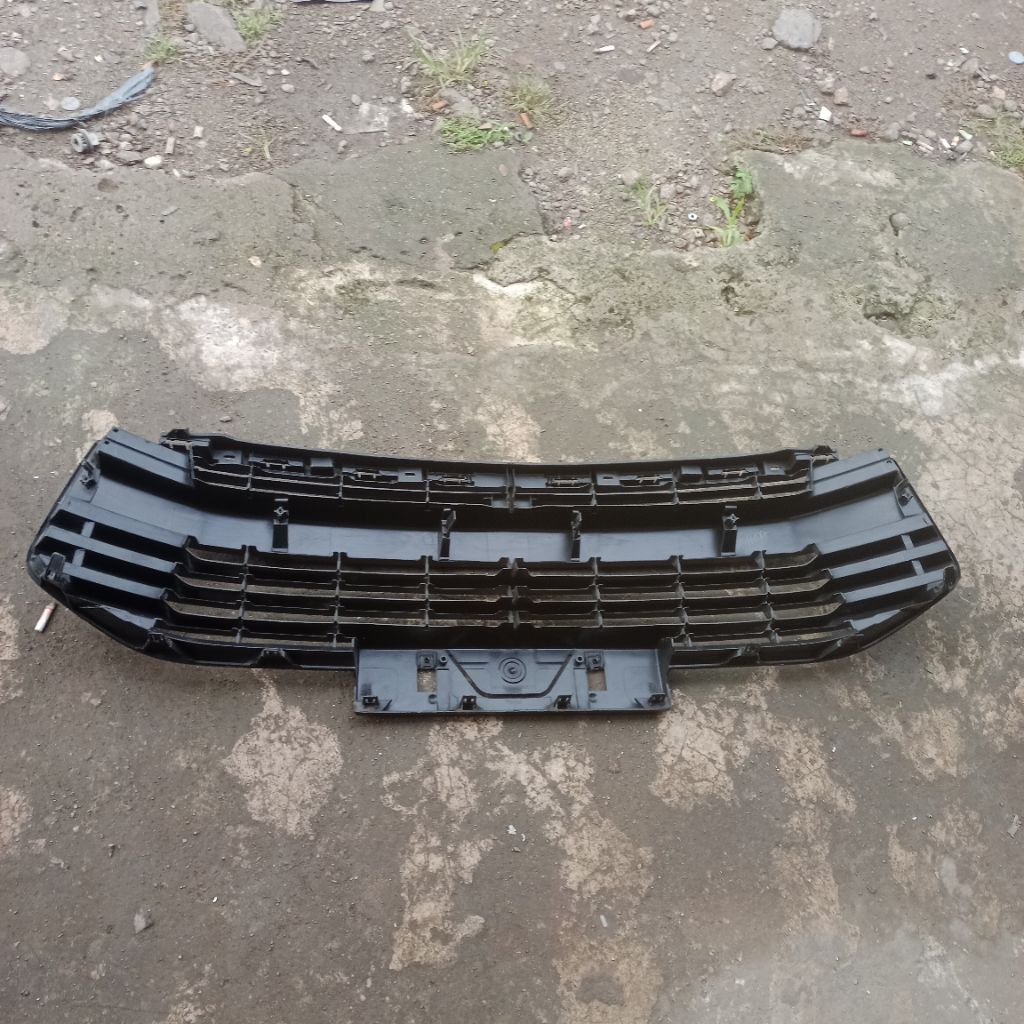ram. Bumper depan Innova reborn