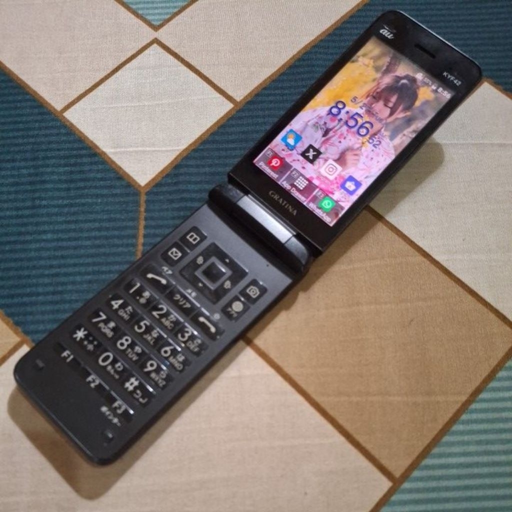 HP Lipat WIFI ONLY Japanese Flip Phone Kyocera Gratina KYF-42 Android 10