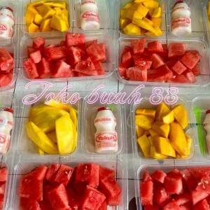 

mix fruit 8/buah potong semangka dan mangga+yakult 1 pcs/dikirim instan dan sameday