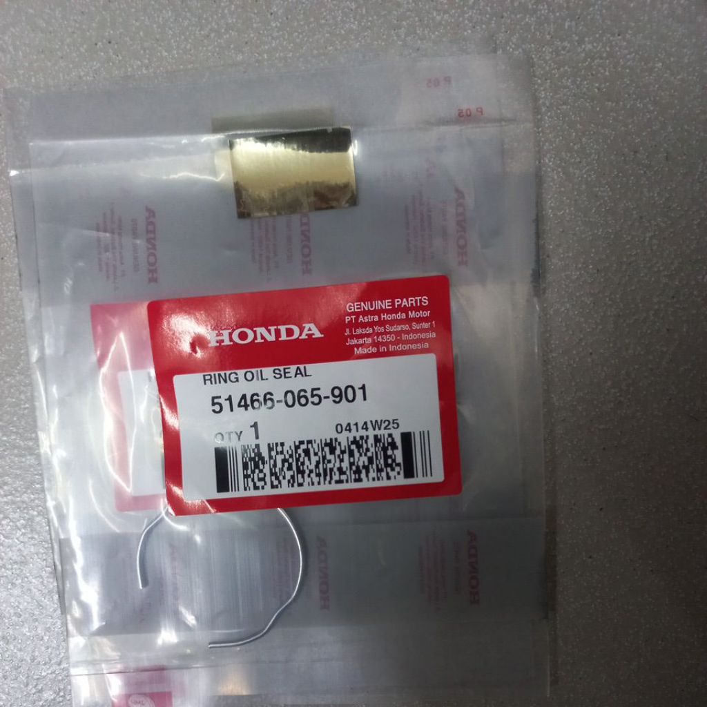 51466065901 – RING OIL SEAL, SPI AS SHOCK DEPAN, RING STOPPER SHOCK DEPAN BEAT, GENIO, KHARISMA, REV