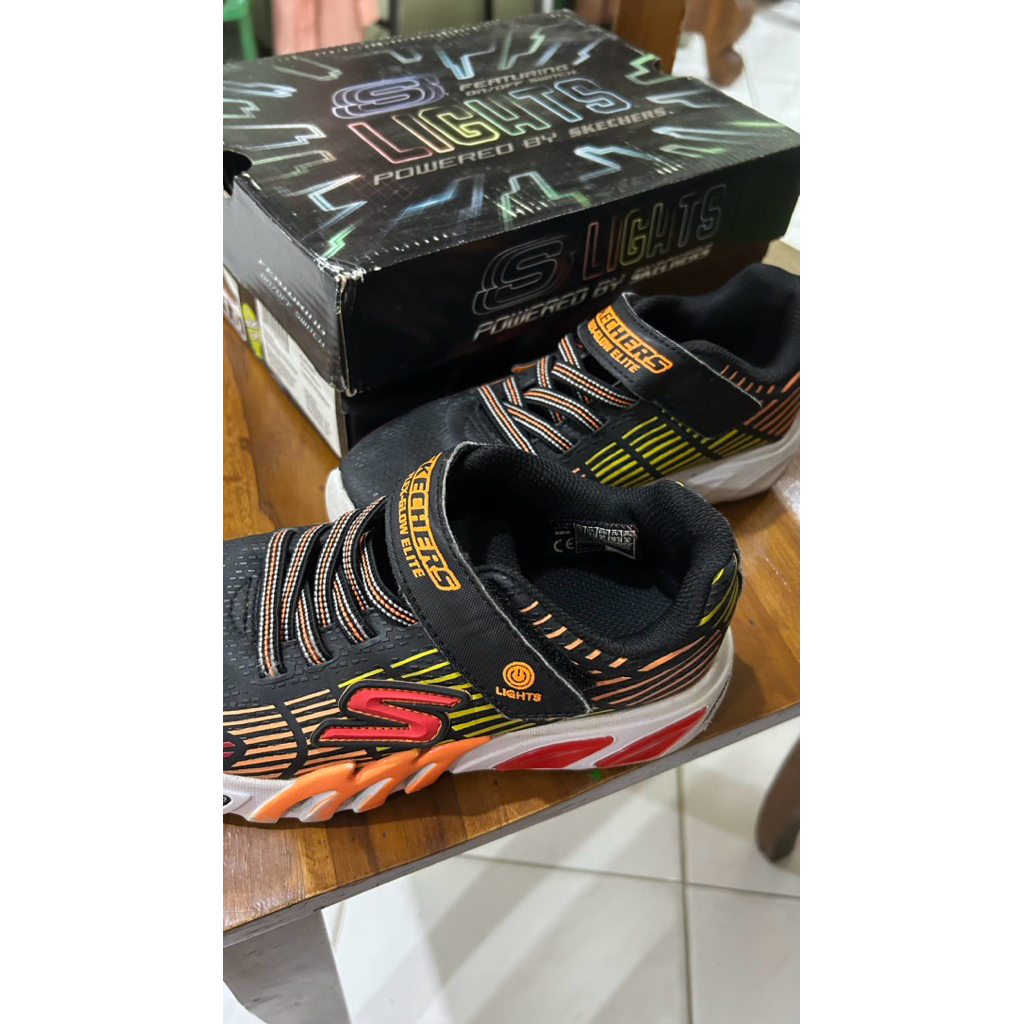 Sepatu skechers second flex go elite lights anak