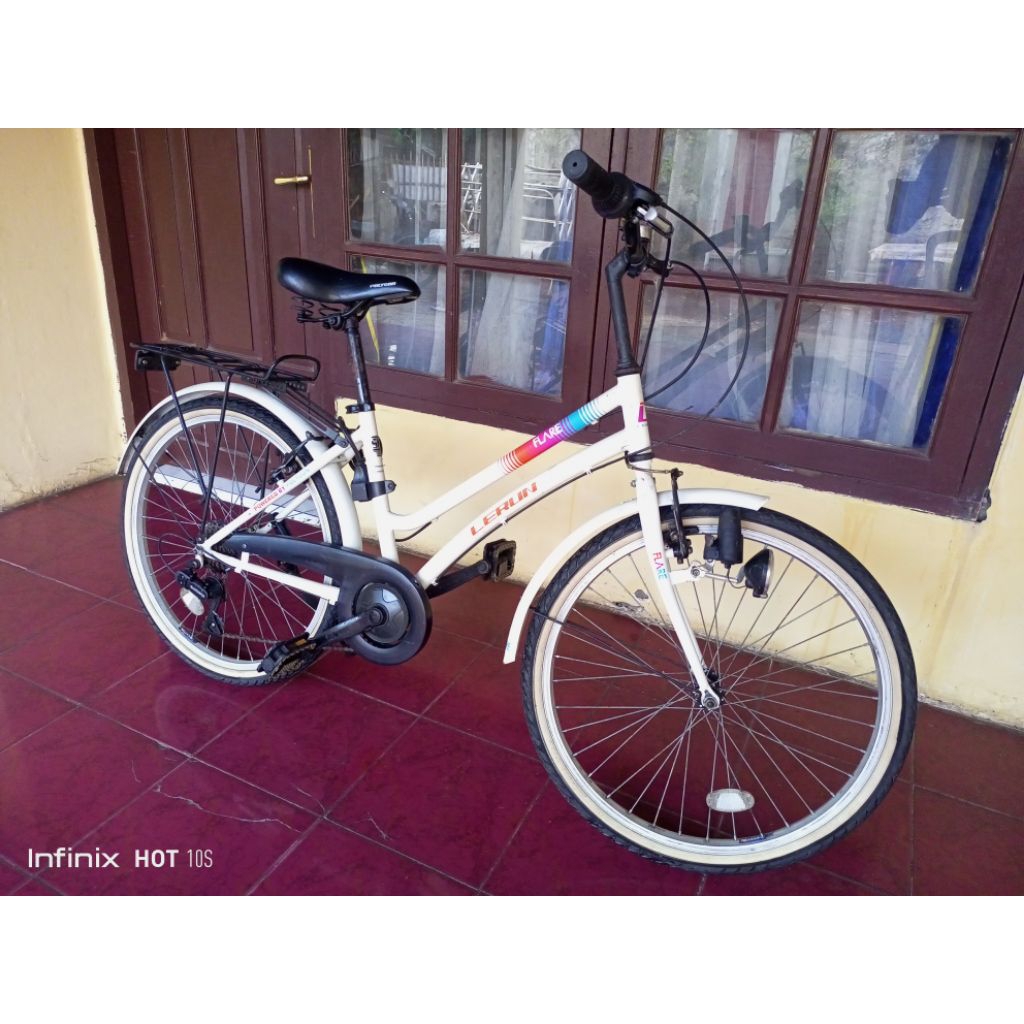 Sepeda polygon flare lerun cewek