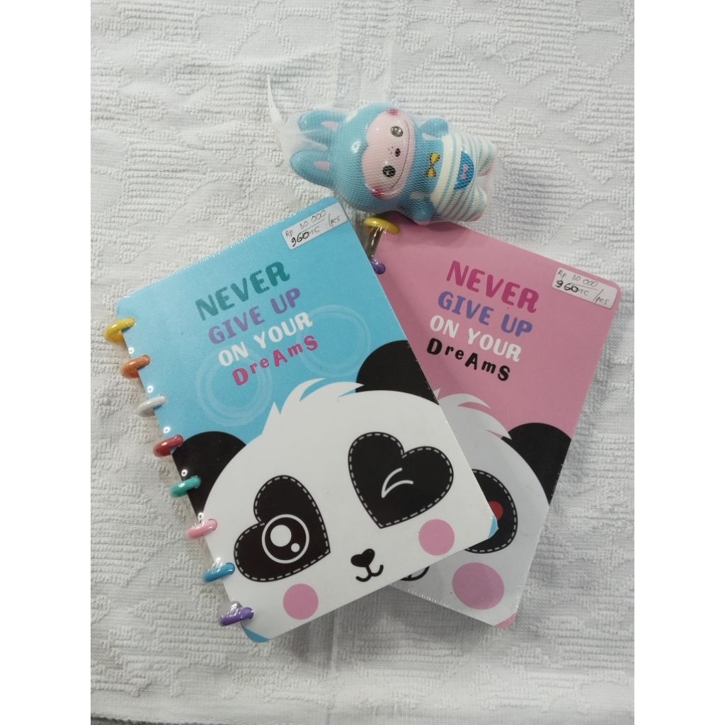 

buku karakter lucu