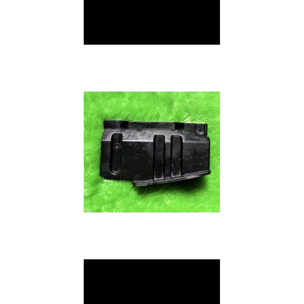 Cover tutup aki yamaha mio j original 2nd lepasan motor