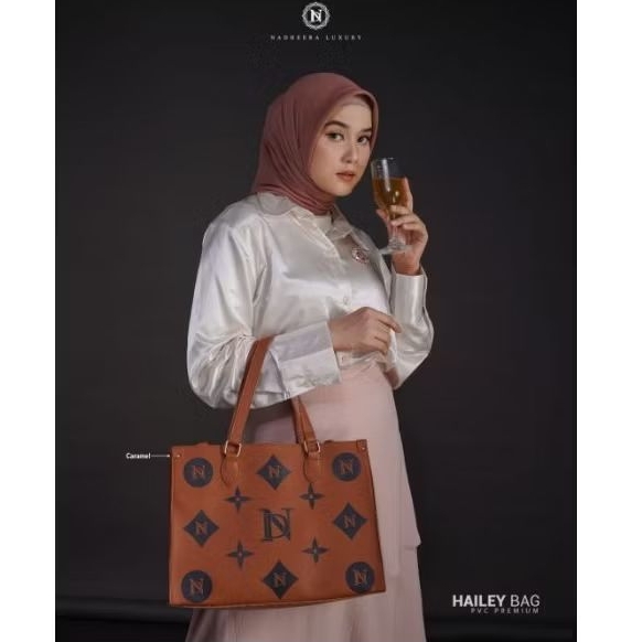 HAILEY BAG - NADHEERA LUXURY