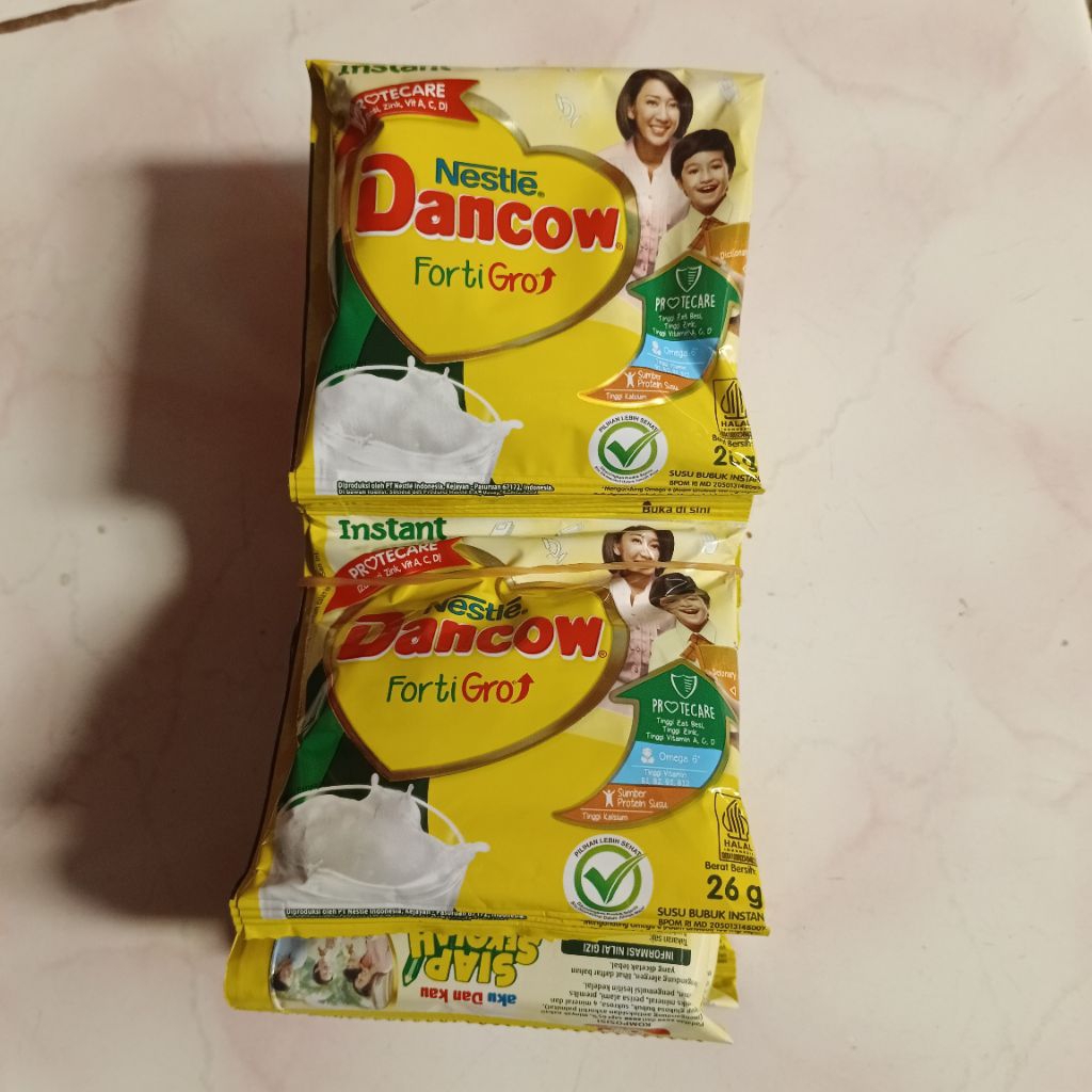 

10 pcs dancow instant forti grot 10 x 26g exp jun 2026