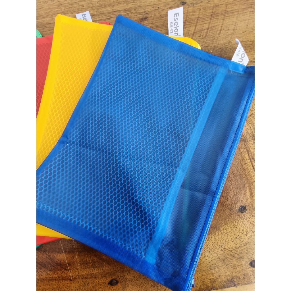 

TEMPAT PENSIL ESELON A5