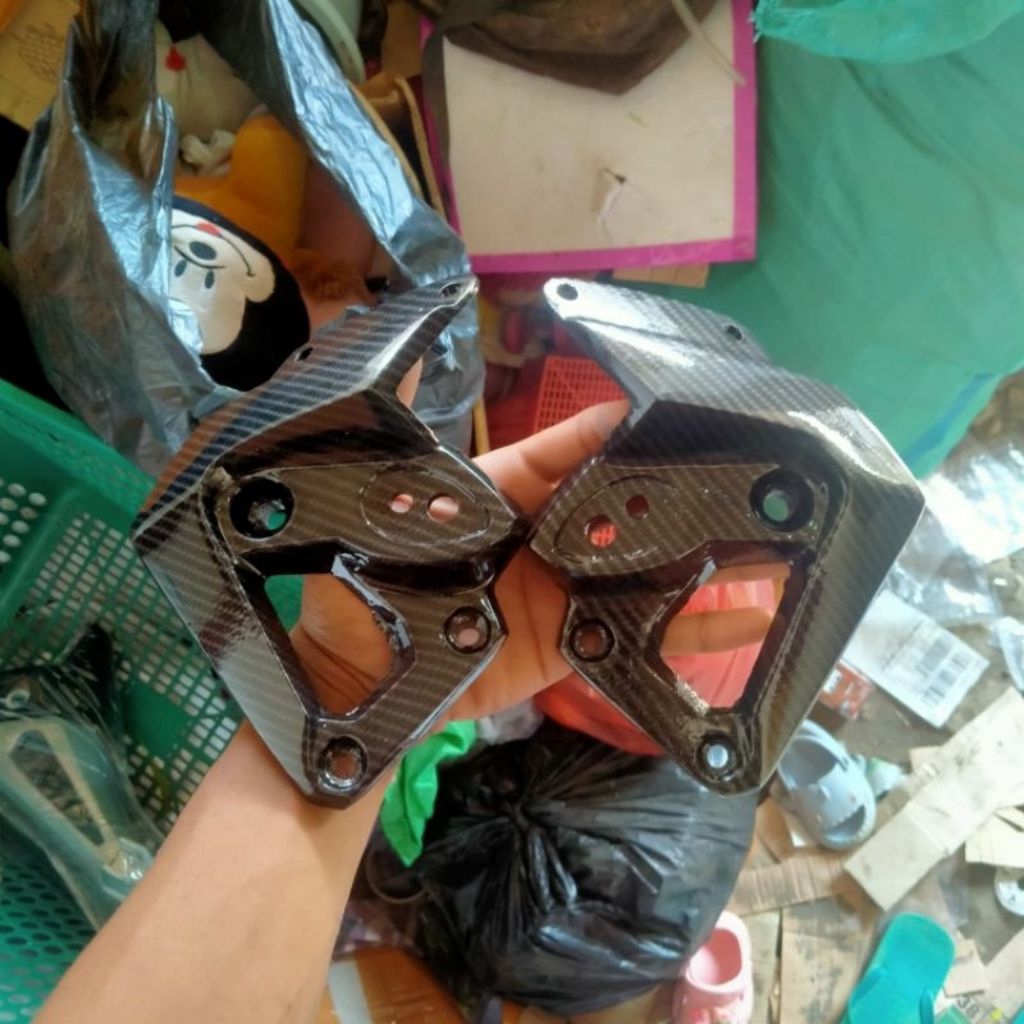 Kupingan lampu depan visor barong tiger breket visor kaca depan Tiger pnp Megapro carbon forged WTP