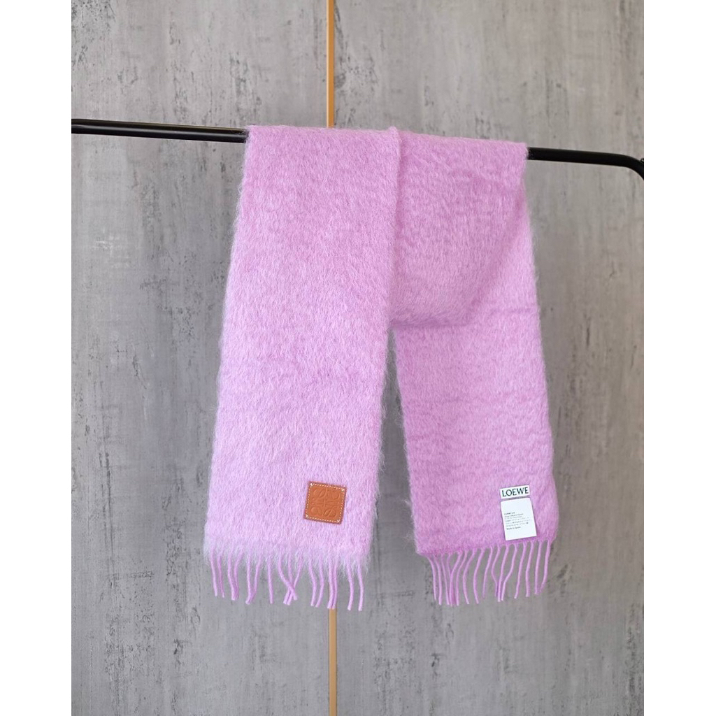 READY  Last pc Loewe Scarf Wool and Mohair in Lilac