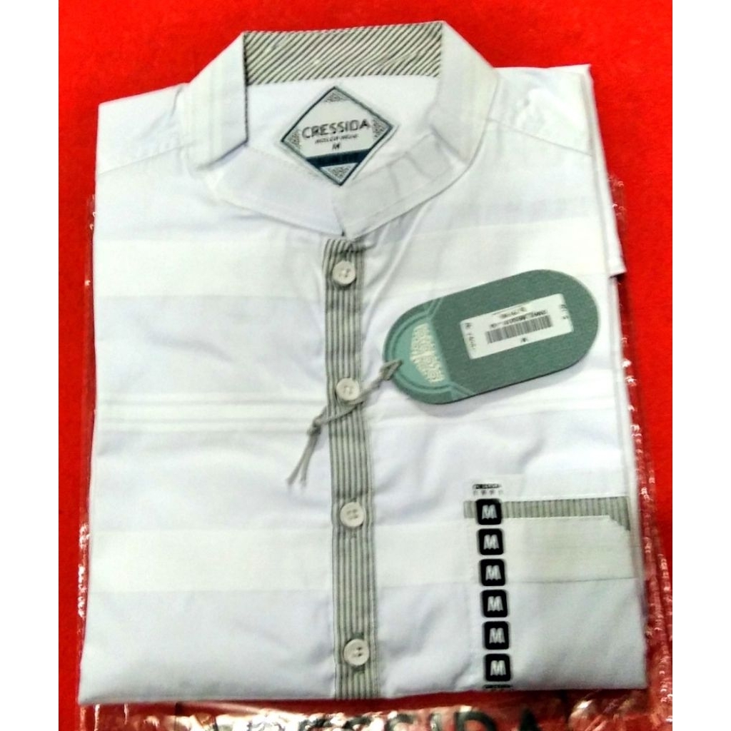 kemeja lengan pendek,CRESSIDA original.moslem wear. slim fit size M