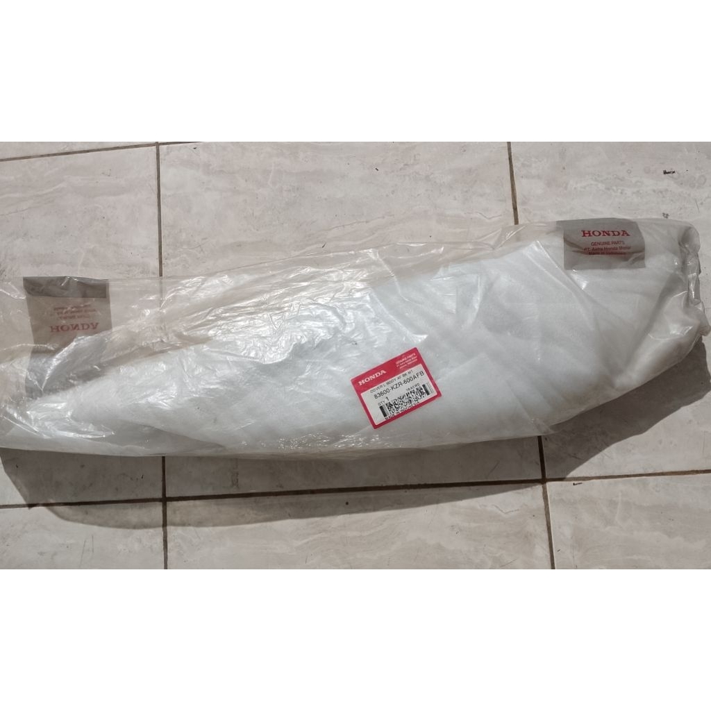 Cover Body Kiri Original Honda Vario Techno 125  Old 83600-KZR-600AFB