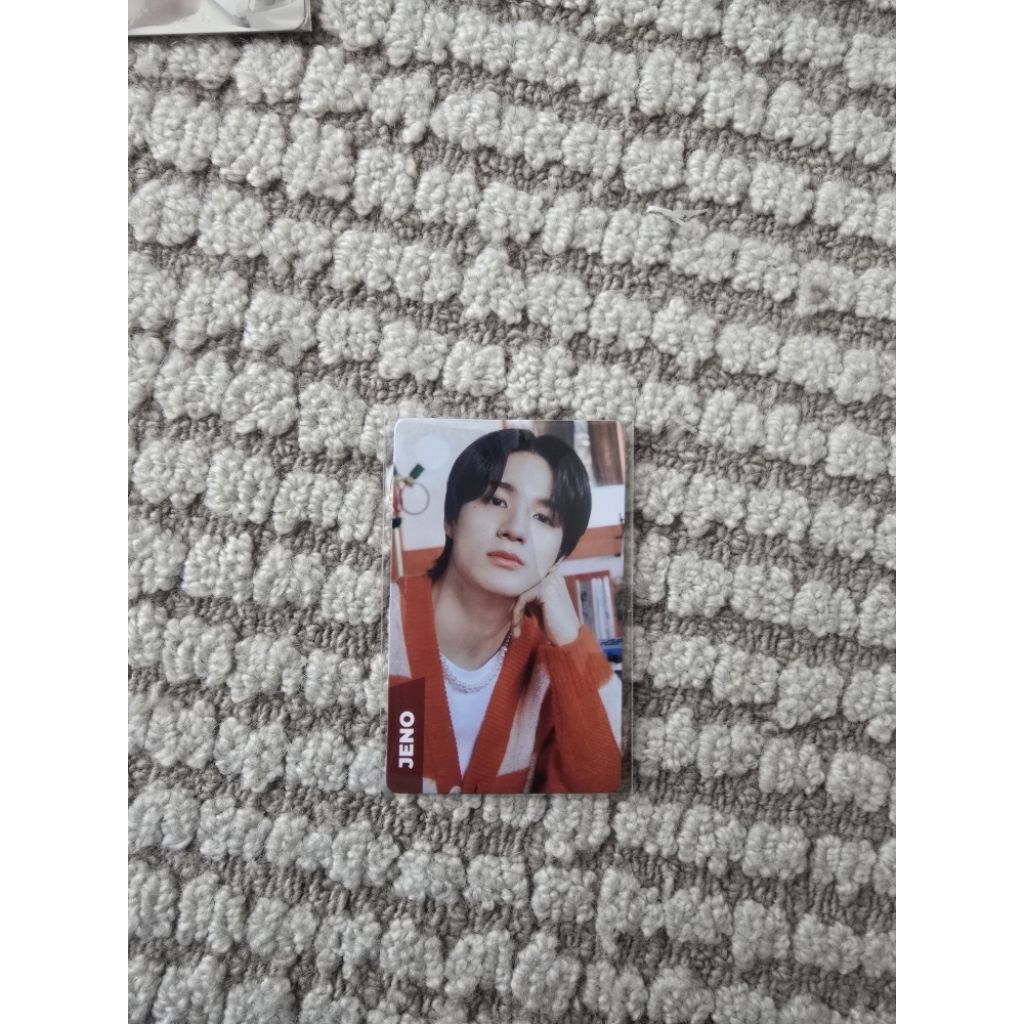 

jeno tos tos