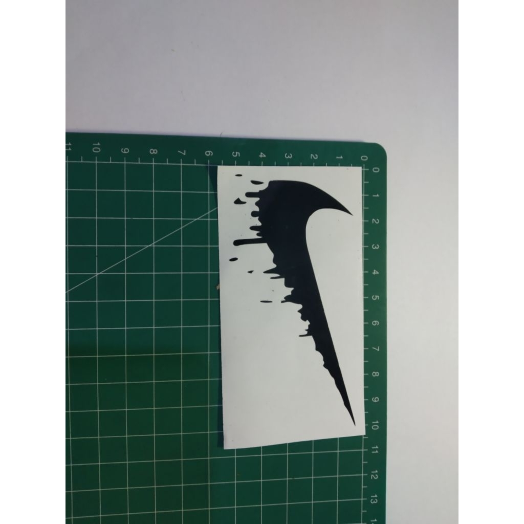 stiker cutting nike