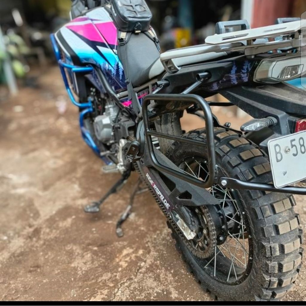 Bracket Side Box CFmoto 450MT PNP