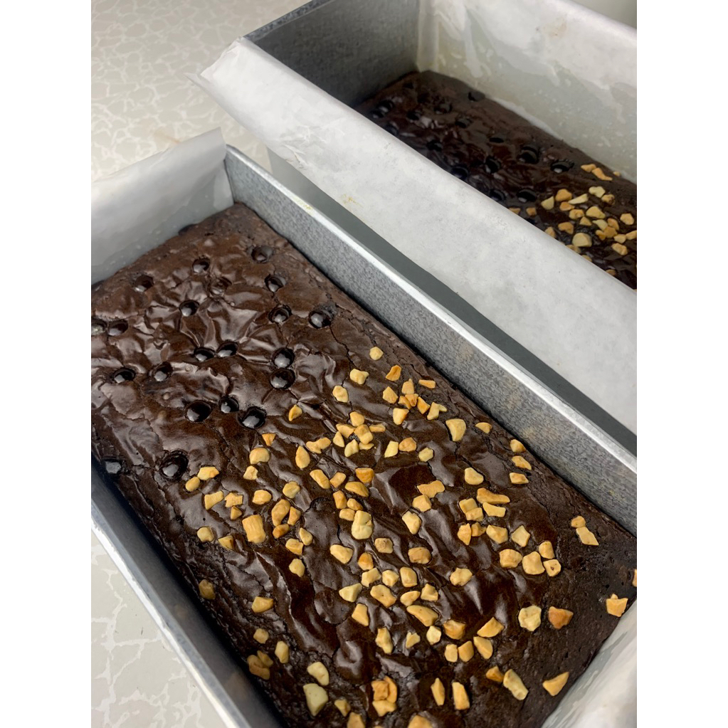 

Fudgy Brownies 20x10 HALAL TERMURAH