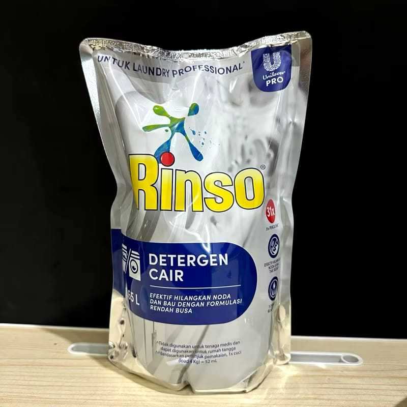 Rinso Cair Professional Deterjen Laundry Cair 1.65 L(1PCS)/Rinso Molto Detergent Cair Anti Noda Rose