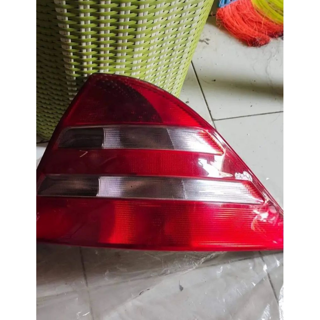 Stoplamp mercy w220 kanan ori