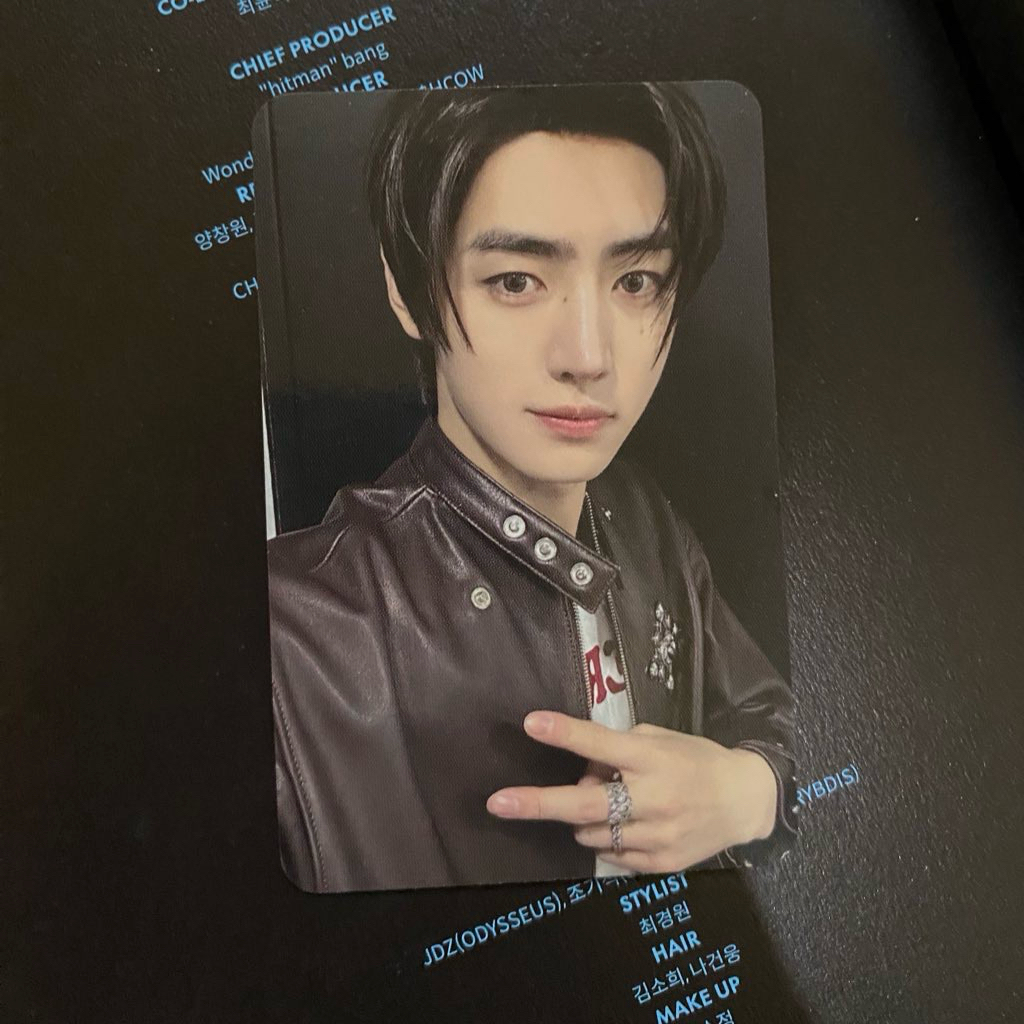 pc sunghoon official (sunghoon sponge orange blood)