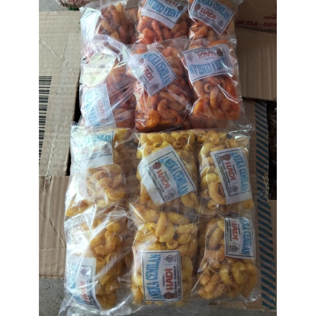 

Makaroni Kriuk Kecil Bantat 1 pak isi 10 bungkus