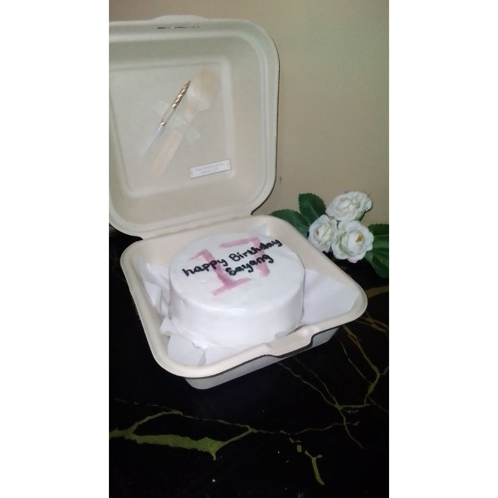 

Bento Cake Masaran Sragen 30k